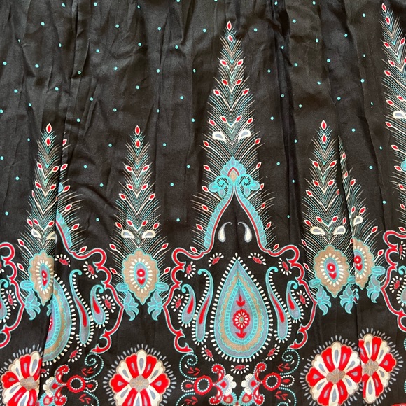 Beautiful boho new skirt - Picture 3 of 4
